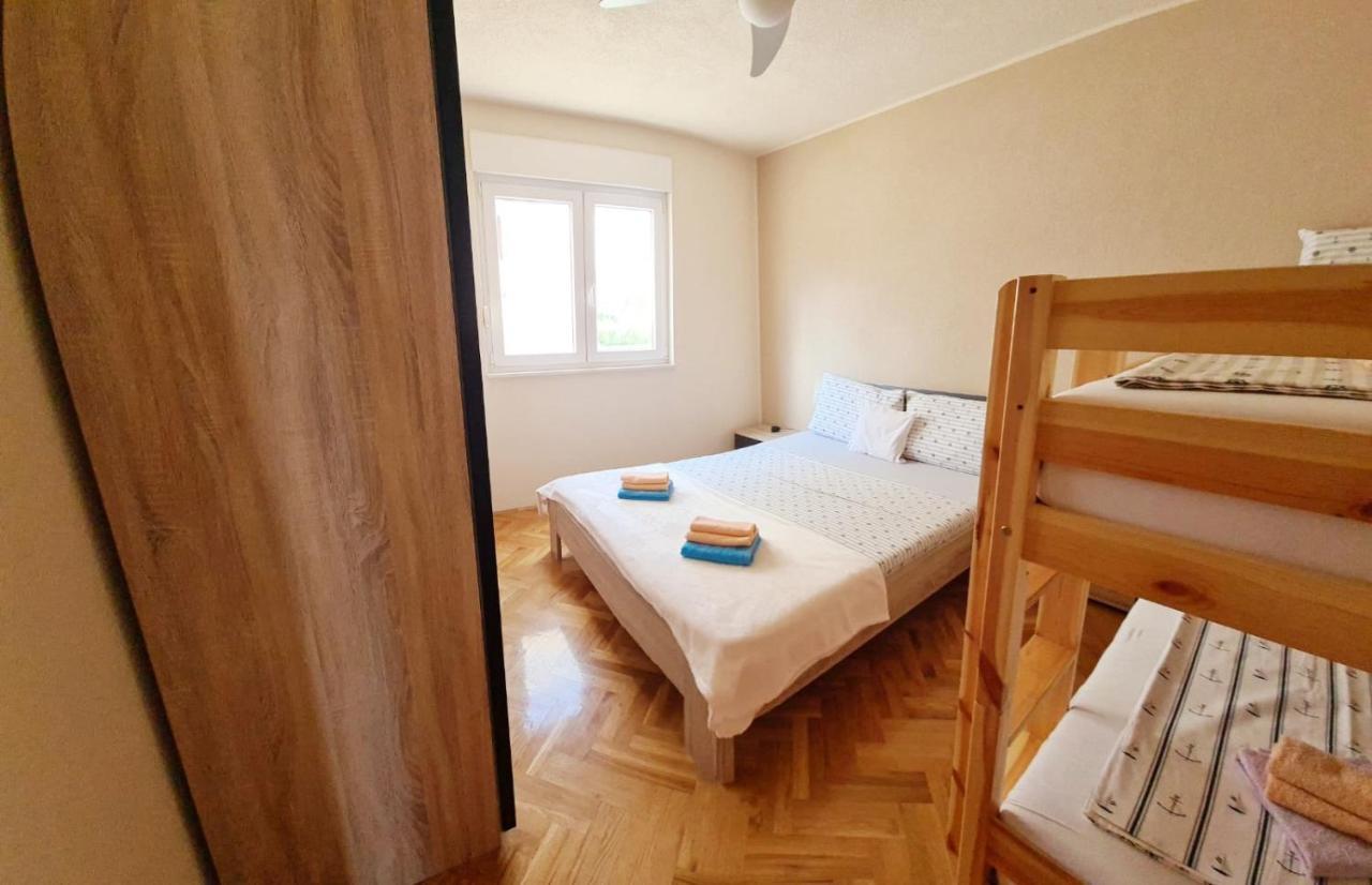 Apartments Naomi And Marsel Trogir Dış mekan fotoğraf