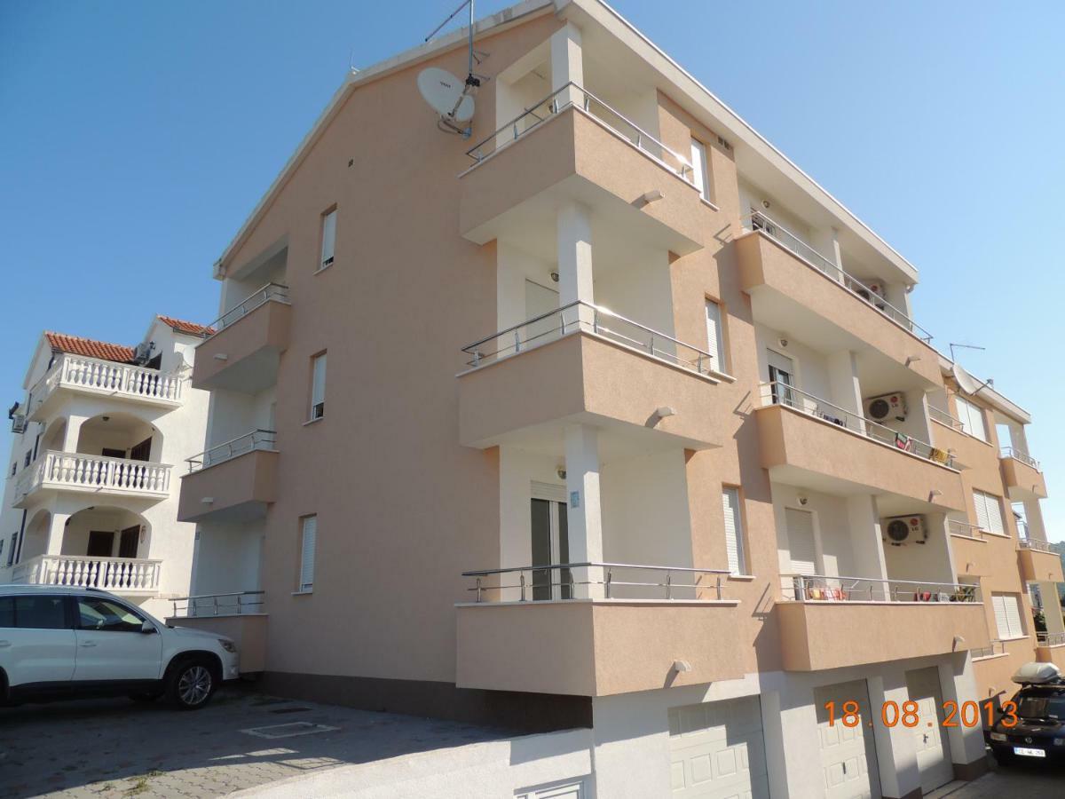 Apartments Naomi And Marsel Trogir Dış mekan fotoğraf